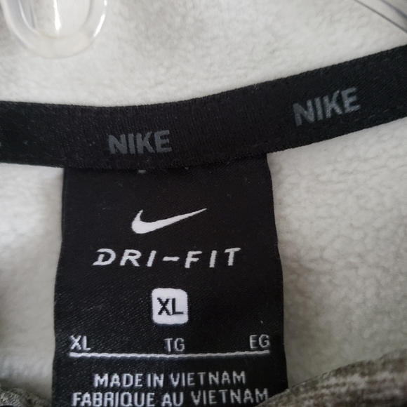 Nike Dri-Fit Hoodie - Picture 2 of 3